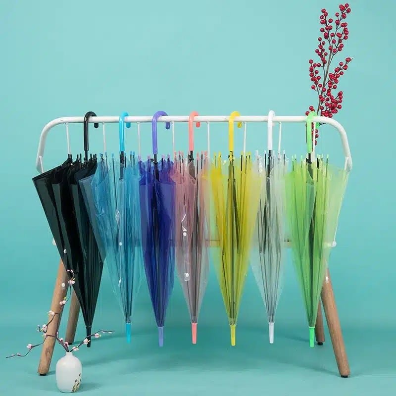 Parapluies transparents : Nos 4 meilleurs parapluies